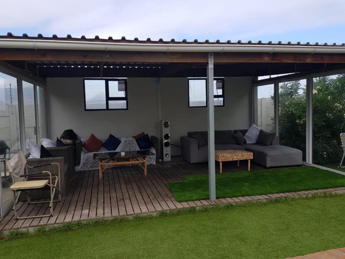 Salama Lodge Milnerton Cape Town Exterior photo